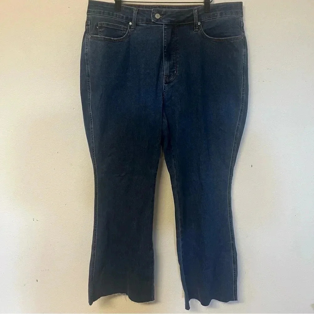 Judy Blue Style Flare Size Women’s Plus Size 20w Raw Hem NWOT